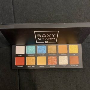 Boxycharm eyeshadow palette